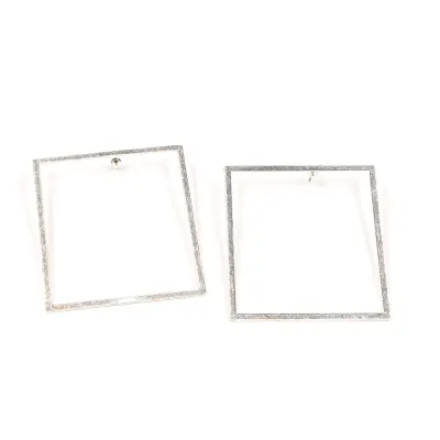Cercei patrati argintii cu design minimalist