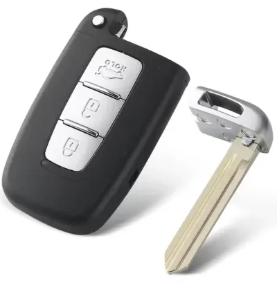 Carcasa cheie auto pliabila Techstar compatibila cu Hyundai Sonata, Azera, Genesis Coupe, ix35, i30, i45 si Kia Forte, Sportage, K2, K5, 3 butoane, HOLD portbagaj, lama HYN14 stanga, fara electronica