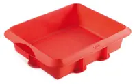 Formă de copt din silicon pentru lasagna Lekue - 27 x 27 cm, roșie