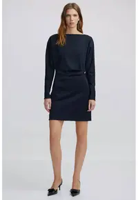 Rochie scurta cu nasture decorativ tip bijuterie - Albastru ultramarin