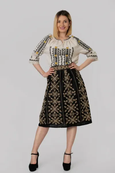 Fusta traditionala neagra cu broderie geometrica crem Elisabeta
