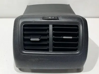 Grila ventilatie spate 5G0863289C Volkswagen Golf 7 (2012-2017)