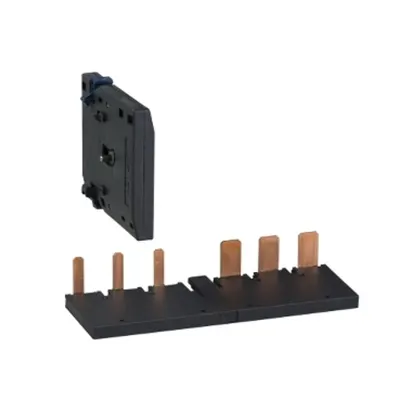 Kit pentru asamblarea contactoarelor de comutare 3P, LC1D40A-D80A cu borne cu surub, fara interblocare electrica