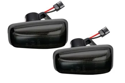 Semnalizator lampa lateral stanga dreapta fumuriu, LED potrivit CITROEN BERLINGO, BERLINGO MINIVAN, EVASION, JUMPY, SAXO, XANTIA, XM, XSARA, ZX; FIAT ULYSSE; PEUGEOT 106 I, 106 II, 306, 406 1.0-Electr