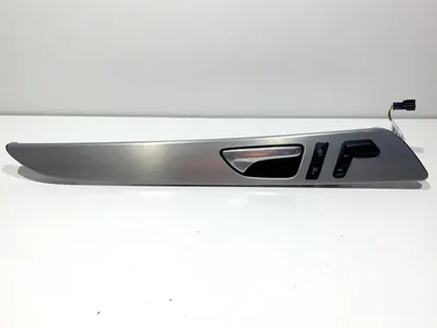 Ornament - trim usa cu maner si butoane dreapta fata A1669058800 Mercedes ML (06.2011-> [w166]