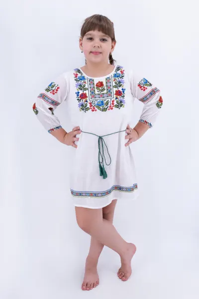 Rochie traditionala fetite Maria 6