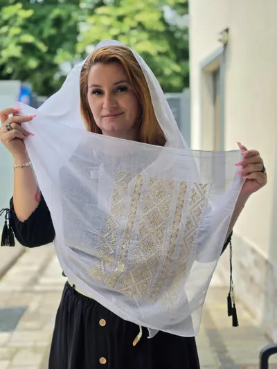 Marama cu broderie 33