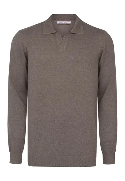 Pulover tricotat cu guler polo - Maro