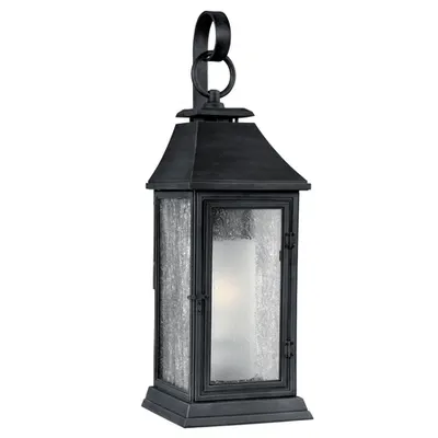 Aplica Shepherd 2 Light Medium Wall Lantern