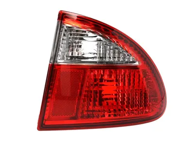 Stop tripla lampa spate dreapta potrivit SEAT LEON HATCHBACK 1999-2006 - ( exterior , Semnalizator alb, culoare sticla: rosu)