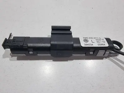 Amplificator antena 5M0035577G Volkswagen Golf 6 plus (2009-2014)