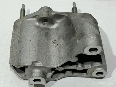Suport motor 11651-60R00 Suzuki Vitara 4 facelift 2 (2024->) 1.4 hybrid K14D