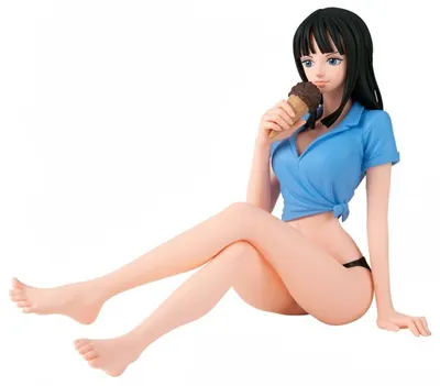 Statuetă Banpresto Animation: One Piece - Nico Robin (Summer Style) (Glitter & Glamours), 11 cm