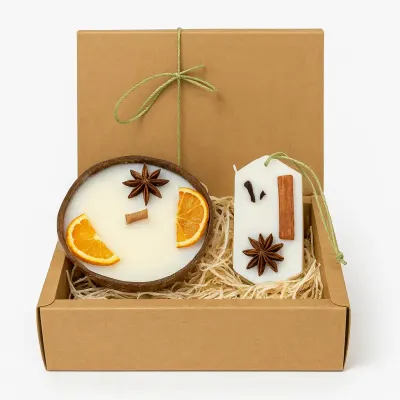 Set cadou Crăciun – lumânare din ceară de soia în bol de nucă de cocos & odorizant pentru dulap - Măr copt & Scorțișoară
