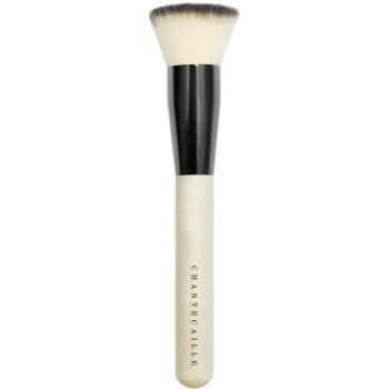 Chantecaille Buff and Blur Brush perie
