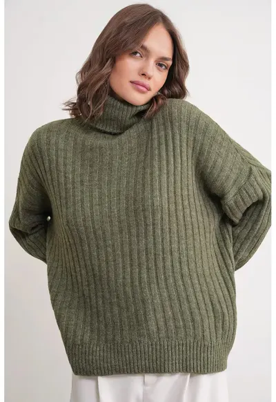 Pulover dama - oversize - guler inalt - kaki - tricot