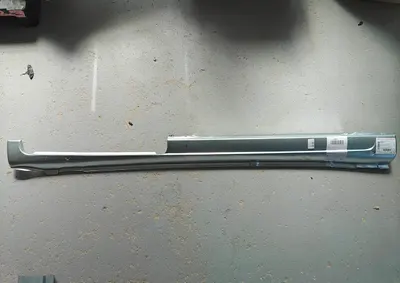 Prag lateral dreapta potrivit CITROEN BERLINGO; PEUGEOT PARTNER 4 usi 1996-2008