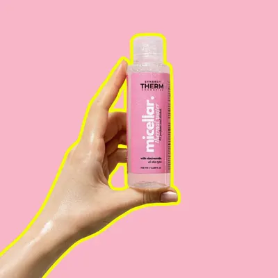 Apă micelară cu Niacinamidă și Betaină, Mini Thermal Micellar Water 100ml, ce îndepărtează eficient machiajul și impuritățile fără a irita tenul
