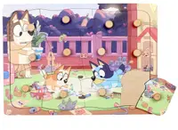 Puzzle din lemn cu mânere Micki - Bluey, 12 piese