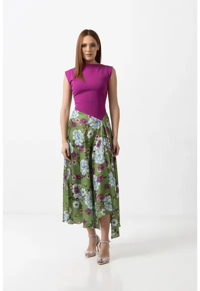 Rochie eleganta midi dama cu bust din jerse magenta si fusta florala vaporoasa