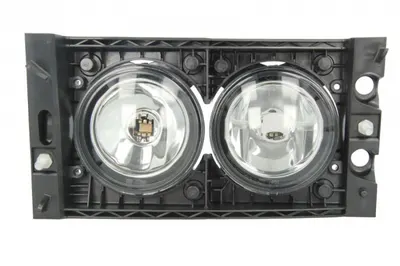 Proiector ceata Stanga (H3, cu un halogen pe distante lungi) 24V potrivit DAF XF 105 10.05
