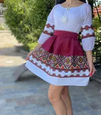 Rochie Traditionala stilizata cu Laura 4