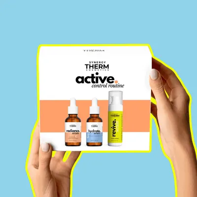 Set ACTIVE CONTROL ROUTINE set cu ser antioxidant și iluminator cu Vitamina C, ser hidratant cu 3 tipuri de Acid Hialuronic și ser antirid cu Retinal