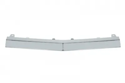 Spoiler bara fata mijloc pachet AMG, crom MERCEDES Clasa C dupa 2013