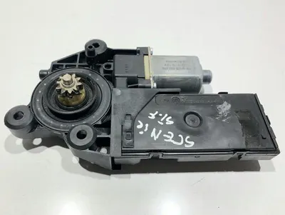 Motoras macara geam stanga fata 807310011R Renault Grand Scenic 3 (2009-2011)