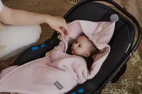 Paturica universala pentru scoica auto bumbacmuselina Sleepee Pink light 1.5 Tog