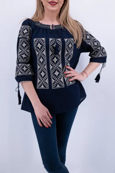 Ie Traditionala Natalia 5