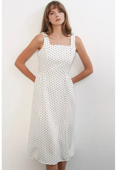 Rochie Midi buline - alb prafuit - elastic - fara inchidere