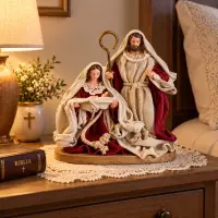 Statuetă Nașterea Domnului Premium din Rășină, Sfânta Familie, 21 × 11 × 23 cm, Crem și Roșu Burgundy