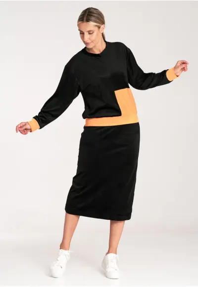 Trening din velur dama M1036 - cu fusta - elegant - negru - poliester/elastan