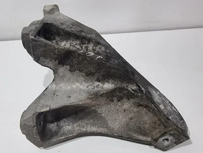 Suport motor dreapta 7L6199308D Audi Q7 facelift (2010-2015) [4L] 3.0 tdi Crc