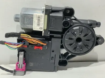Motoras macara geam cu modul dreapta fata 3C0959792C Volkswagen Passat B7 (2010-2014)