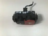 Buton avarie 8200214898 Renault Megane 3 (2008-2012)
