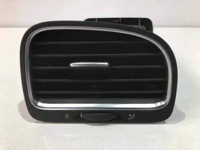 Set grile ventilatie stanga si dreapta fata 5k0819710c Volkswagen Golf 6 (2008-2013)