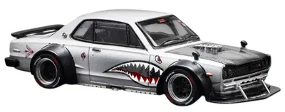 Model de colecție Pop Race Limited Contemporary: Mașini - Nissan Skyline GT-R V8 Drift Hakosuka, argintiu metalizat - Enigma Exclusive