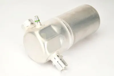 Filtru uscator AC VOLVO 740, 760, 780, 940, 940 II 2.0-2.9 intre 1981-1998