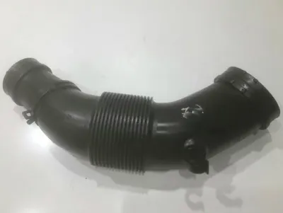Furtun admisie aer 7P0129627B Volkswagen Touareg 2 (2010-2015) [7P] 3.0 tdi CRCA 245 cp