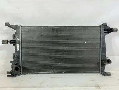 Radiator apa 214105150R Renault Fluence (2009-2012) 1.5 dci K9K (834)