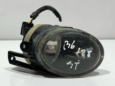 Proiector ceata stanga 271293-00 Volkswagen Passat B6 3C (2005-2010)
