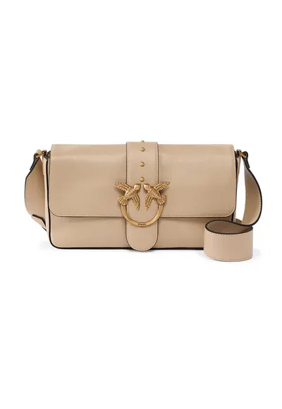 Geanta de piele cu clapa - Crem