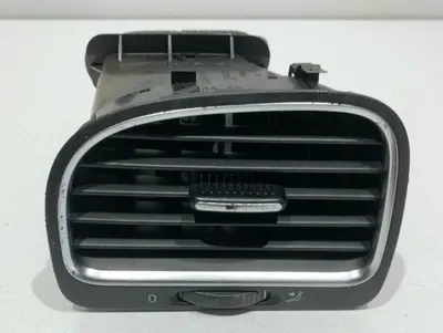 Grila ventilatie stanga fata 5K0819709C Volkswagen Golf 6 (2008-2013)