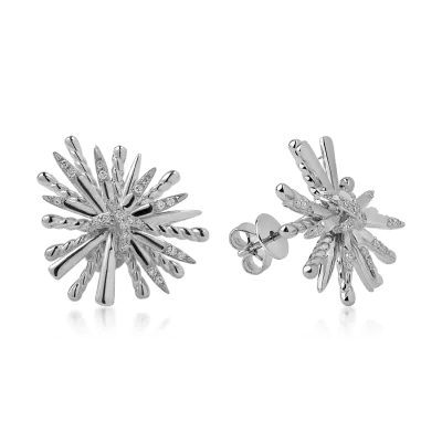 Cercei floare din aur alb cu diamante de 0.109ct