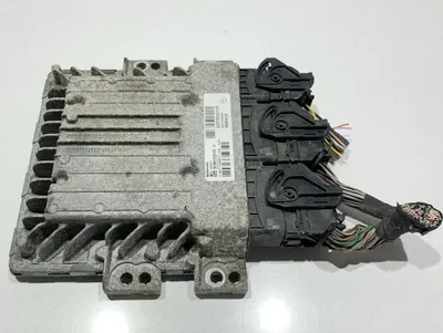 Calculator motor ecu 237103571R Renault Scenic 3 (2009-2011) 1.5 dci K9K (636) 110 cp