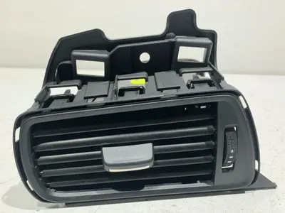 Grila ventilatie stanga fata 4G1820901 Audi A6 (2010-2018) [4G2, C7]