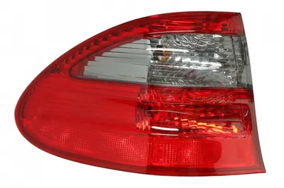 Stop tripla lampa spate stanga ( exterior , Semnalizator fumuriu, culoare sticla: rosu) MERCEDES Clasa E COMBI 2002-2009