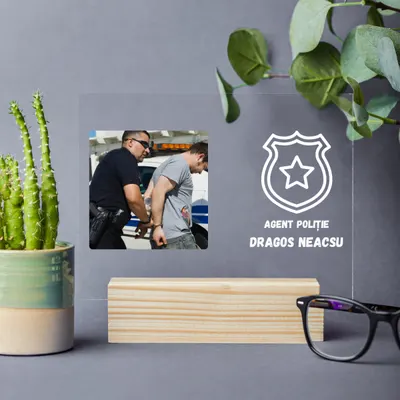 Placheta personalizata pentru agent de politie